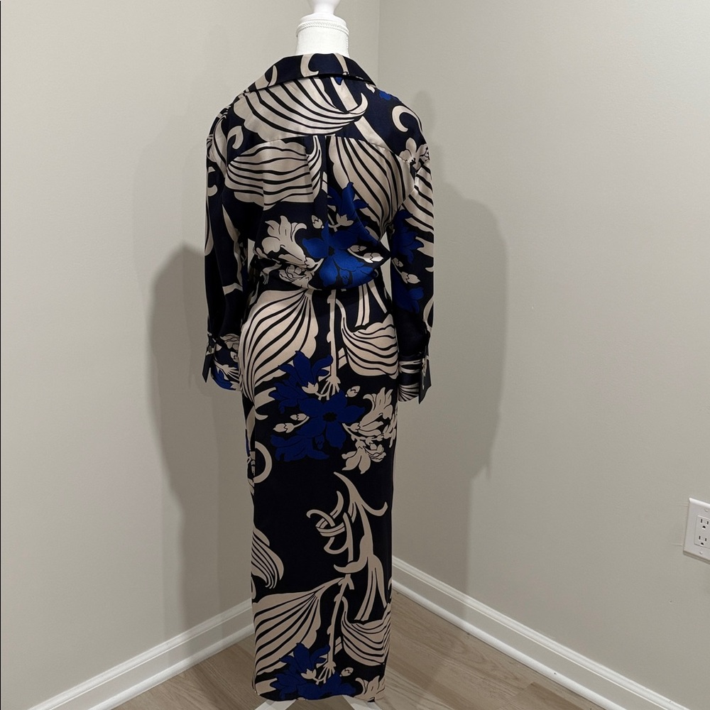 Zara Chic Navy and Cream Floral Dress - Picture 3 of 4